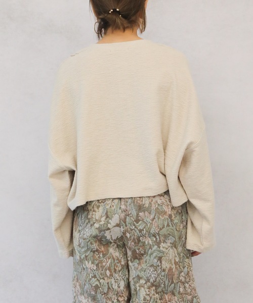 ap retro（アプレトロ）の「フクレジャガードヘンリーネックプルオーバー【ZOZOTOWN限定商品】（Tシャツ/カットソー・レディース・ブラック/ライトカーキ/ライトベージュ・FREE）」の6枚目の写真