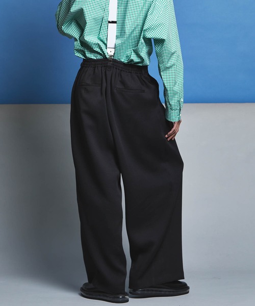 MAISON SPECIAL（メゾンスペシャル）の「《ユニセックスアイテム》ツイル2タックイージープライムワイドパンツ 【MAISON SPECIAL/メゾンスペシャル】■セットアップ対応■（スラックス・メンズ・ブラック/グレイッシュベージュ/グリーン/ブルー・0/1/2）」の13枚目の写真