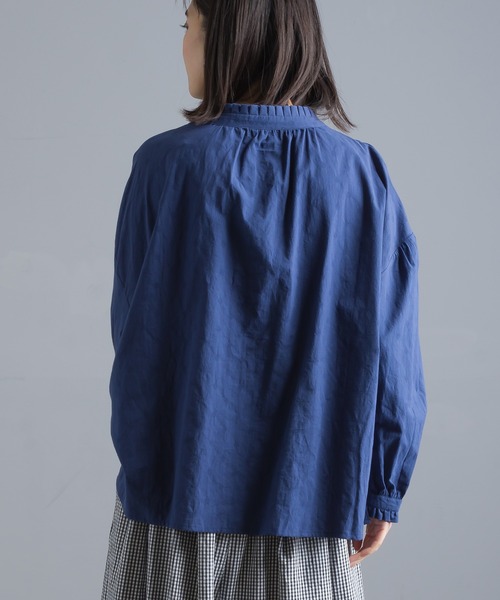 OMNES（オムネス）の「ドットジャガードフリル衿シャツ（シャツ/ブラウス・レディース・ホワイト/ネイビー/イエロー・FREE）」の19枚目の写真