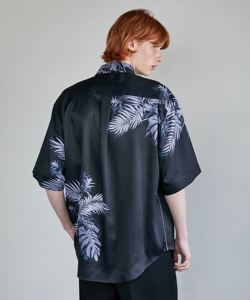 UNITED TOKYO（ユナイテッドトウキョウ）の「カームボタニカルシャツ（シャツ/ブラウス・メンズ・ライトグレー/ブラック・1/2/3）」の20枚目の写真