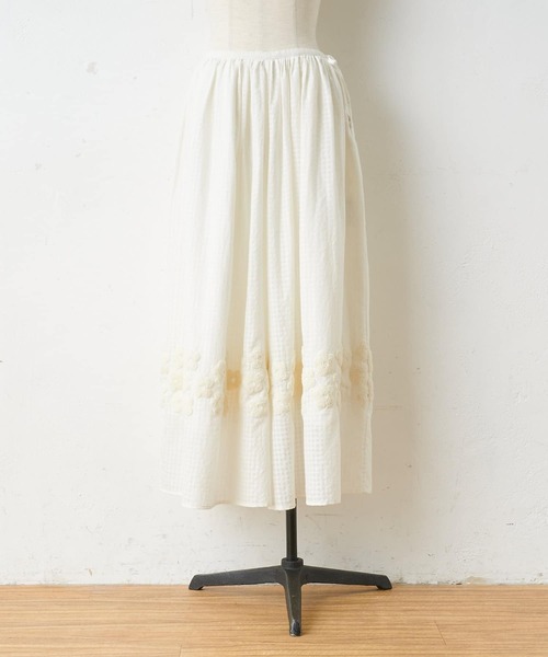 BEARDSLEY（ビアズリー）の「裾刺繍ギャザーパンツ（その他パンツ・レディース・ホワイト/ブラック・FREE）」の8枚目の写真