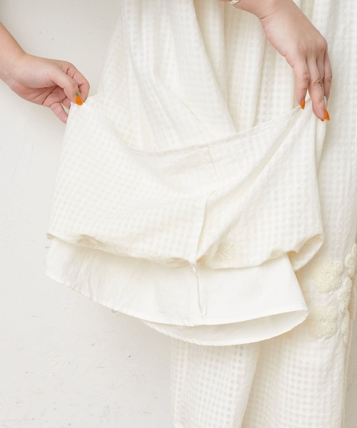 BEARDSLEY（ビアズリー）の「裾刺繍ギャザーパンツ（その他パンツ・レディース・ホワイト/ブラック・FREE）」の15枚目の写真