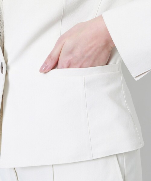 EPOCA（エポカ）の「オックスストレッチ ノーカラージャケット（ノーカラージャケット・レディース・ブラウン系その他5/ホワイト・38/40）」の15枚目の写真