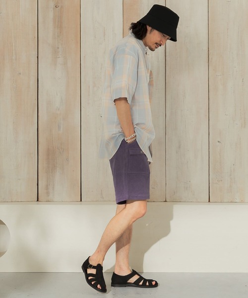 URBAN RESEARCH Sonny Label（アーバンリサーチサニーレーベル）の「ビッグチェックバンドカラーシャツ（シャツ/ブラウス・メンズ・ライトブルー/ベージュ・LARGE/MEDIUM）」の4枚目の写真