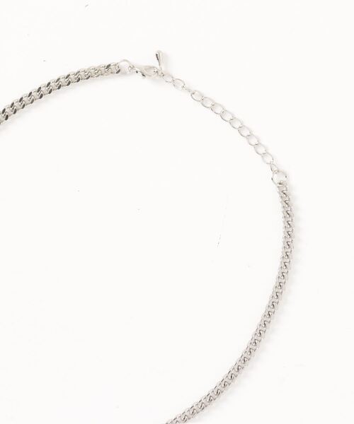 Figments(フィグメンツ)の「キヘイ&ケーブルチェーンキーネックレス(ネックレス・レディース・シルバー・FREE)」の2枚目の写真