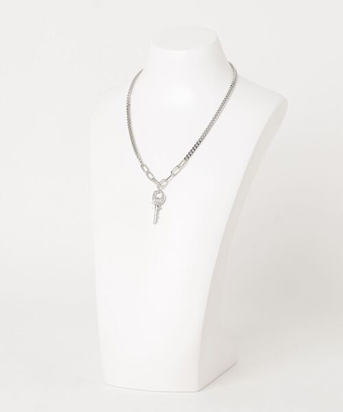 Figments(フィグメンツ)の「キヘイ&ケーブルチェーンキーネックレス(ネックレス・レディース・シルバー・FREE)」の3枚目の写真