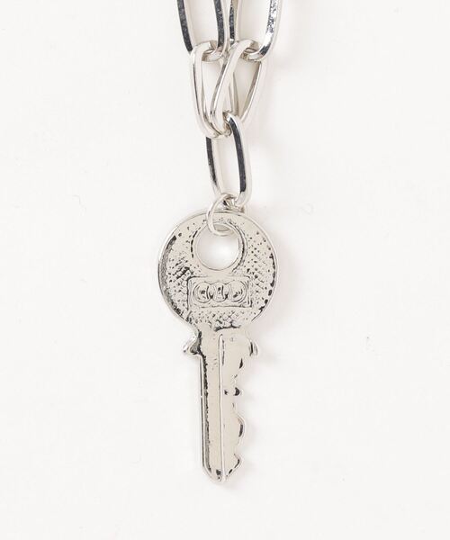 Figments(フィグメンツ)の「キヘイ&ケーブルチェーンキーネックレス(ネックレス・レディース・シルバー・FREE)」の4枚目の写真