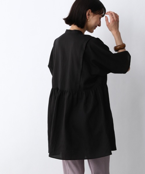 A part by(アパートバイ)の「RyLiペプラム半袖シャツ 949569(シャツ/ブラウス・レディース・ブラック/オフホワイト/グリーン系その他4/パープル系その他5・FREE)」の9枚目の写真