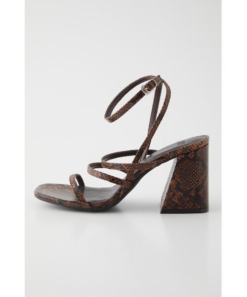SLY(スライ)の「YNES ANKLE STRAP SANDAL アンクル ストラップ サンダル(サンダル・レディース・ブラック/アイボリー/マルチ・SMALL/MEDIUM/LARGE)」の18枚目の写真