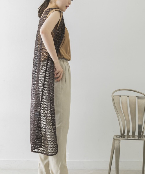 URBAN RESEARCH(アーバンリサーチ)の「バックデザインレースワンピース(ワンピース・レディース・ダークブラウン/グレー系その他・FREE)」の9枚目の写真