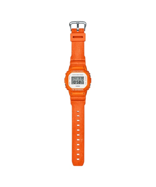 G-SHOCK（ジーショック）の「5600シリーズ / DW-5600WS-4JF（デジタル腕時計・メンズ・オレンジ・FREE）」の2枚目の写真