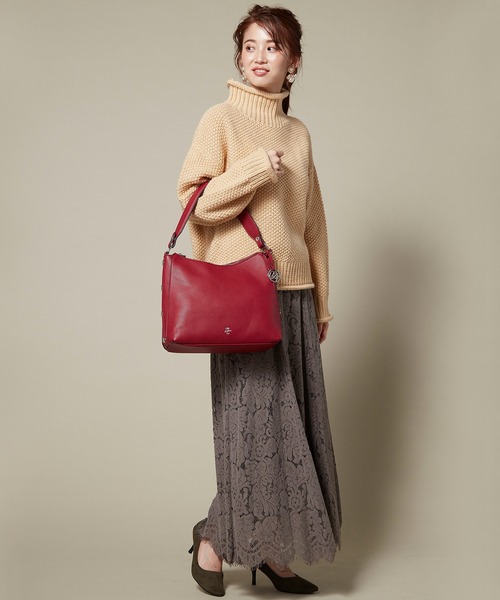 Pi(ピーアイ)の「スダッズ付き2WAYショルダーバッグ(ショルダーバッグ・レディース・ブラック/ブラウン/ブルー/ボルドー/アイボリー・フリー)」の9枚目の写真