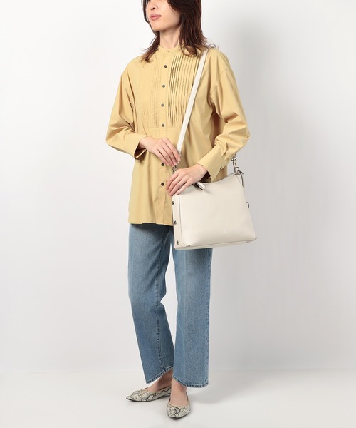 Pi(ピーアイ)の「スダッズ付き2WAYショルダーバッグ(ショルダーバッグ・レディース・ブラック/ブラウン/ブルー/ボルドー/アイボリー・フリー)」の18枚目の写真