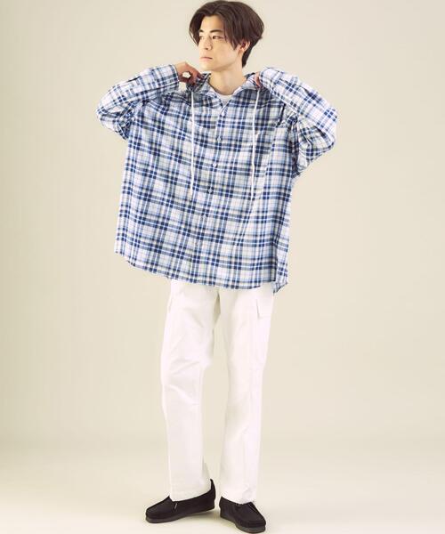 green label relaxing by 風早ゆうた（グリーンレーベルリラクシングバイカゼハヤユウタ）の「＜風早ゆうた（WEARISTA）×green label relaxing＞ストレート カーゴ パンツ（カーゴパンツ・メンズ・オフホワイト/オリーブ/ベージュ・L/M）」の17枚目の写真