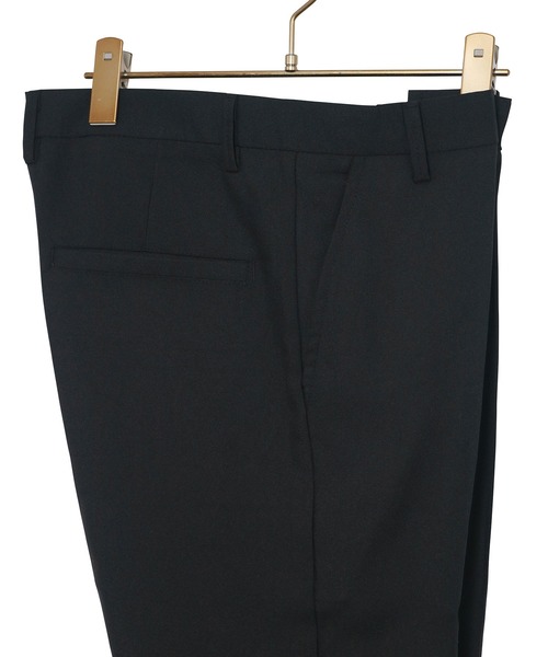 INTERPLAY(インタープレイ)の「【INTERPLAY】 タイトフィットテーパード センタープレスパンツ(スラックス・レディース・ライトベージュ/グレー/ブラック・MEDIUM/SMALL/LARGE)」の14枚目の写真