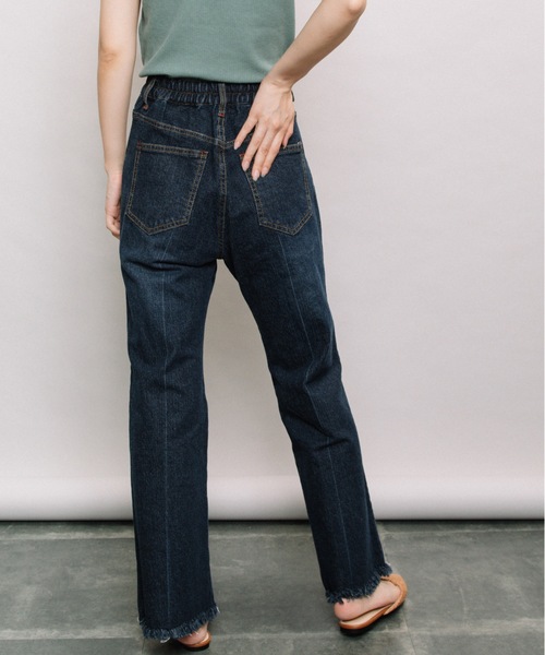 refinedworks（リファインドワークス）の「ストレッチセミフレアデニムパンツ（デニムパンツ・レディース・ブラック/インディゴブルー・FREE）」の19枚目の写真