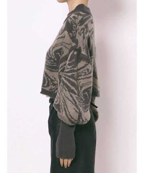 EMODA(エモダ)の「アップネックボリュームスリーブニット(ニット/セーター・レディース・ブラック/グリーン/その他/その他1・FREE)」の20枚目の写真