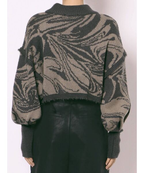 EMODA(エモダ)の「アップネックボリュームスリーブニット(ニット/セーター・レディース・ブラック/グリーン/その他/その他1・FREE)」の21枚目の写真