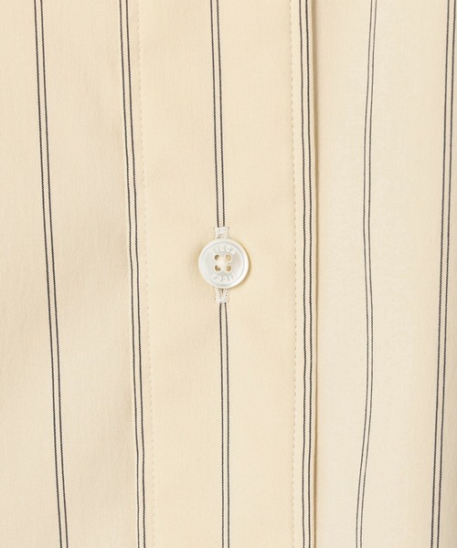 TICCA(ティッカ)の「【TICCA】ノーカラースクエアビックシャツ WOMEN(シャツ/ブラウス・レディース・グレー系その他/ホワイト系その他5・FREE)」の14枚目の写真