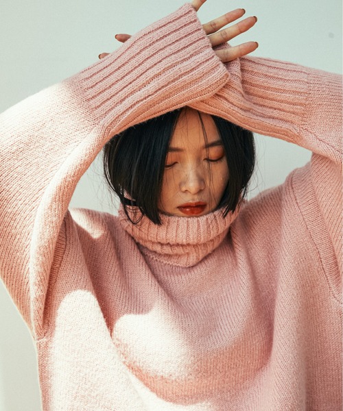 feepur（フェピュール）の「《ウォッシャブル》サイドスリットタートルネックオーバーニット（ニット/セーター・レディース・オフホワイト/ピンクベージュ/オリーブ/ブラック・MEDIUM）」の20枚目の写真