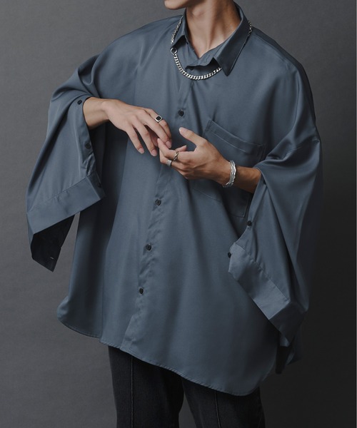 Ellno Loset（エルノロゼット）の「アームスリットルーズシャツ（シャツ/ブラウス・メンズ・ブラック/オフホワイト/ダークブルー/ブルー系その他/ホワイト系その他/グリーン系その他・MEDIUM/LARGE）」の6枚目の写真