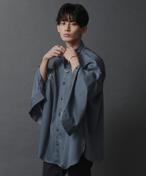 Ellno Loset（エルノロゼット）の「アームスリットルーズシャツ（シャツ/ブラウス・メンズ・ブラック/オフホワイト/ダークブルー/ブルー系その他/ホワイト系その他/グリーン系その他・MEDIUM/LARGE）」の21枚目の写真