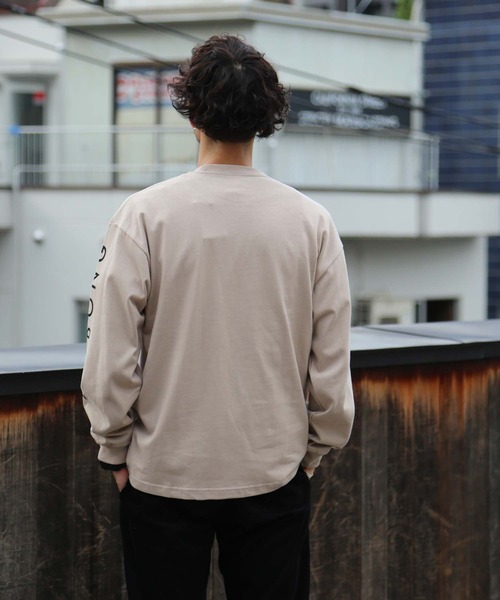 BILLABONG（ビラボン）の「BILLABONG メンズ  SLEEVE ONE TIME ロンＴ  【2021年秋冬モデル】/ビラボンロンT両袖ロゴプリント（Tシャツ/カットソー・メンズ・ベージュ/ホワイト/ブラック・SMALL/LARGE/MEDIUM）」の17枚目の写真