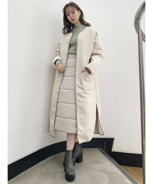 dazzlin（ダズリン）の「フェイクムートンパイピングコート（ムートンコート・レディース・グレー/アイボリー・FREE）」の4枚目の写真