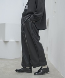 CASPER JOHN | Center Pleats Fake Leather Wide Slacks/センタープリーツフェイクレザーワイドスラックス(スラックス)