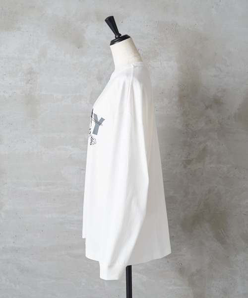 BEARDSLEY（ビアズリー）の「《FRIPIER・ユニセックス》ARMYロングTシャツ（ドッグ）（Tシャツ/カットソー・レディース・ホワイト/グレー・FREE）」の8枚目の写真