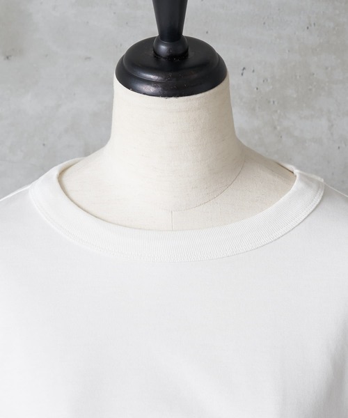 BEARDSLEY（ビアズリー）の「《FRIPIER・ユニセックス》ARMYロングTシャツ（ドッグ）（Tシャツ/カットソー・レディース・ホワイト/グレー・FREE）」の3枚目の写真