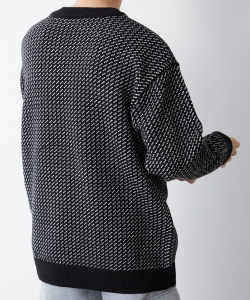 DISCOAT（ディスコート）の「バーズアイニットプルオーバー（ニット/セーター・レディース・ホワイト系その他/ブラック/チャコールグレー・MEDIUM/LARGE）」の14枚目の写真