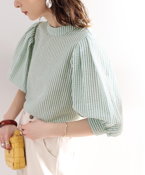 classicalelf(クラシカルエルフ)の「構築的なパワーショルダー。サッカー素材袖コンシャスブラウス(シャツ/ブラウス・レディース・ホワイト/ブラック/サックスブルー/グリーン・SMALL/MEDIUM/LARGE/X-LARGE)」の22枚目の写真