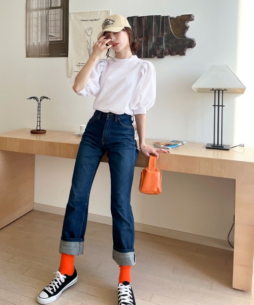 classicalelf(クラシカルエルフ)の「構築的なパワーショルダー。サッカー素材袖コンシャスブラウス(シャツ/ブラウス・レディース・ホワイト/ブラック/サックスブルー/グリーン・SMALL/MEDIUM/LARGE/X-LARGE)」の10枚目の写真