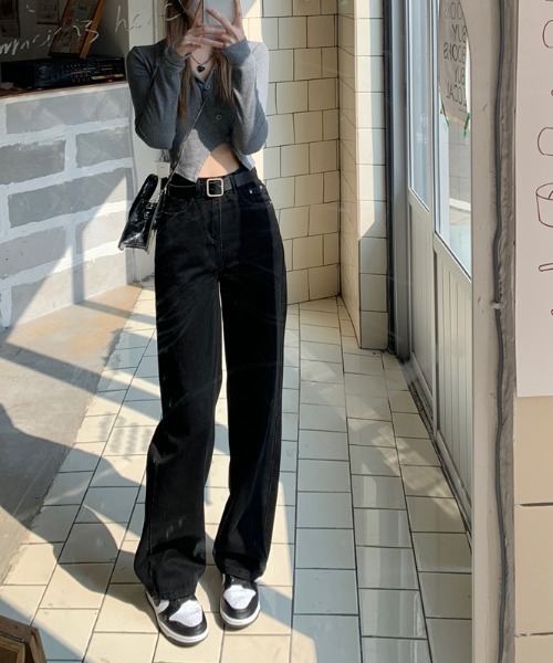 by muni:r（バイ ムニール）の「ハイウエストワイドロングパンツ（デニムパンツ・レディース・ブラック・SMALL/MEDIUM）」の4枚目の写真