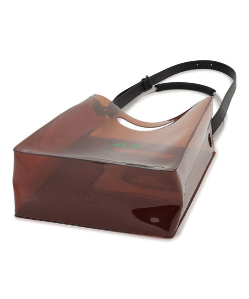 NaNa-NaNa(ナナナナ)の「NaNa-NaNa / ナナナナ PVC RECYCLED BAG A4(ショルダーバッグ・レディース・ブラック/ブラウン・FREE)」の5枚目の写真
