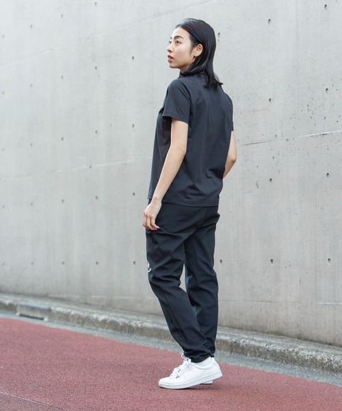 le coq sportif(ルコックスポルティフ)の「グランスーツロングパンツ レディース ウェア ロングパンツ ボトムス トレーニング トレーニングウェア スポーツウェア(その他パンツ・レディース・ライトグレー/ブラック/ネイビー・S/M/L/XL)」の4枚目の写真