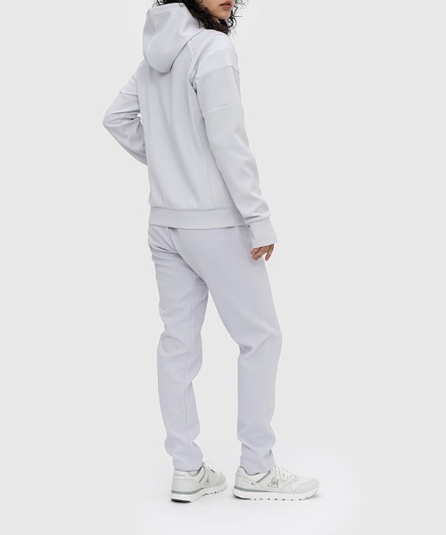 le coq sportif(ルコックスポルティフ)の「グランスーツロングパンツ レディース ウェア ロングパンツ ボトムス トレーニング トレーニングウェア スポーツウェア(その他パンツ・レディース・ライトグレー/ブラック/ネイビー・S/M/L/XL)」の20枚目の写真