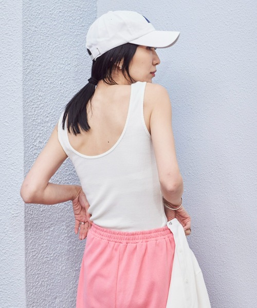 Auntie Rosa Holiday（アンティローザホリデー）の「バインダーリブタンクトップ（タンクトップ・レディース・ブラック/オフホワイト/オレンジ/ブルー/その他・FREE）」の2枚目の写真