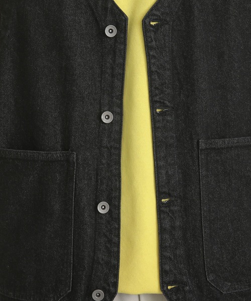 SENSE OF PLACE by URBAN RESEARCH(センスオブプレイスバイアーバンリサーチ)の「『ユニセックス』 Vネックデニムベスト(ベスト・メンズ・インディゴブルー/ブラック/ライトインディゴブルー/アイボリー・LARGE/MEDIUM)」の9枚目の写真