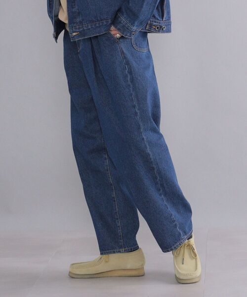 SHIPS(シップス)の「【WEB限定】SHIPS: 12オンス 1プリーツ ワイド テーパード デニム パンツ (セットアップ対応)(デニムパンツ・メンズ・ブラック/ネイビー/ブルー・SMALL/MEDIUM/LARGE)」の18枚目の写真