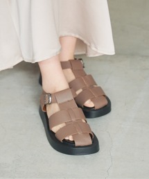 厚底グルカサンダル