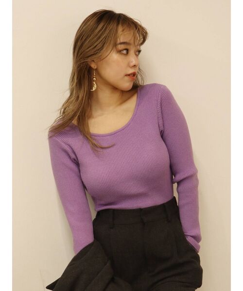 EVRIS（エヴリス）の「バックオープンタイトニットトップス（ニット/セーター・レディース・ブラック/パープル/アイボリー・FREE）」の16枚目の写真