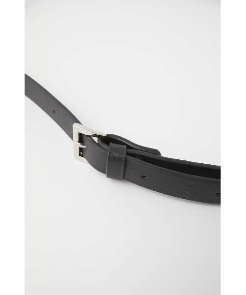MOUSSY（マウジー）の「BELT MINI ポシェット（ボディバッグ/ウエストポーチ・レディース・ブラック/ライトベージュ・FREE）」の11枚目の写真