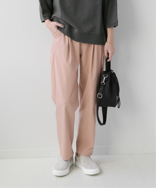 JOURNAL STANDARD relume（ジャーナルスタンダード　レリューム）の「《追加》ALTORITMOテーパードパンツ（その他パンツ・レディース・ブラック/ベージュ/ピンク・36/38/40）」の3枚目の写真