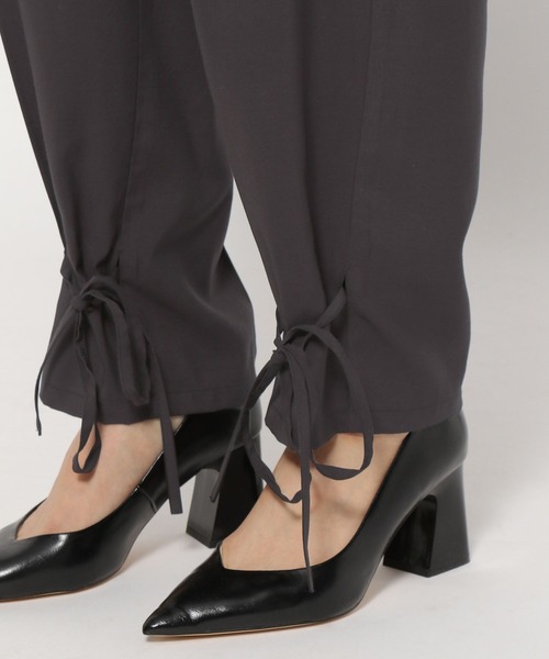 PAGEBOY（ページボーイ）の「2WAYドロストパンツ（スラックス・レディース・ブラック/ターコイズブルー/チャコール・FREE）」の14枚目の写真