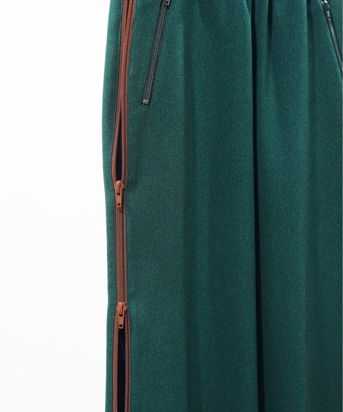 NON TOKYO（ノントーキョー）の「TRAINING SLACKS / NON-22A-0702（スラックス・レディース・ブラック/グリーン/アイボリー・1/2）」の20枚目の写真