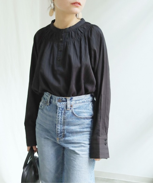 HER CLOSET（ハークローゼット）の「【shemoshelly】WEB限定 コットン100%ストライプシースルー刺繍シャーリングギャザーボリュームブラウス（シャツ/ブラウス・レディース・ブラック/オフホワイト・M）」の19枚目の写真