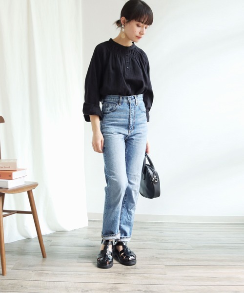 HER CLOSET（ハークローゼット）の「【shemoshelly】WEB限定 コットン100%ストライプシースルー刺繍シャーリングギャザーボリュームブラウス（シャツ/ブラウス・レディース・ブラック/オフホワイト・M）」の10枚目の写真