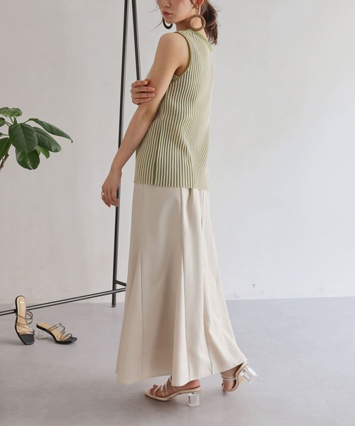 Thevon(ゼボン)の「クリアチューブサンダル(サンダル・レディース・アイボリー/ブラック/ブラウン・MEDIUM/LARGE/SMALL)」の5枚目の写真